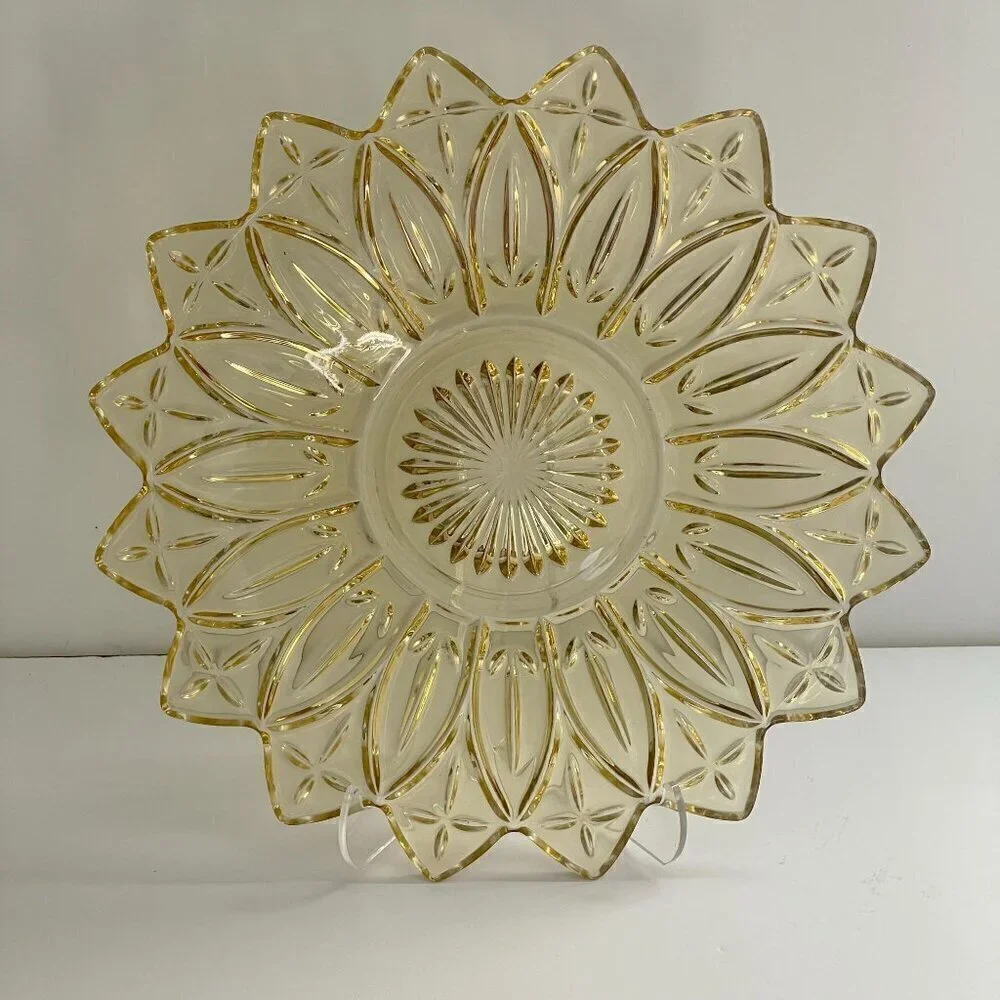 Vintage Federal Glass Petal Yellow Sunflower Pressed Glass 11.5